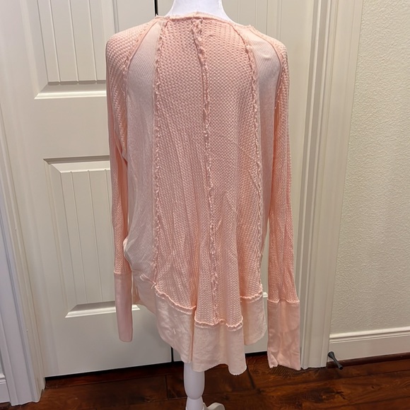 Free People top - Picture 3 of 6